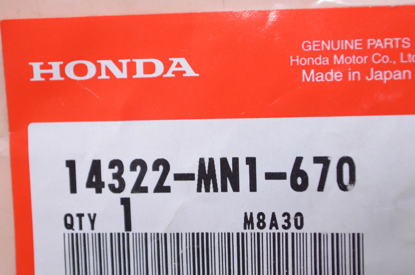OEM Honda 14322-MN1-670 Bolt (7X10.4) NOS