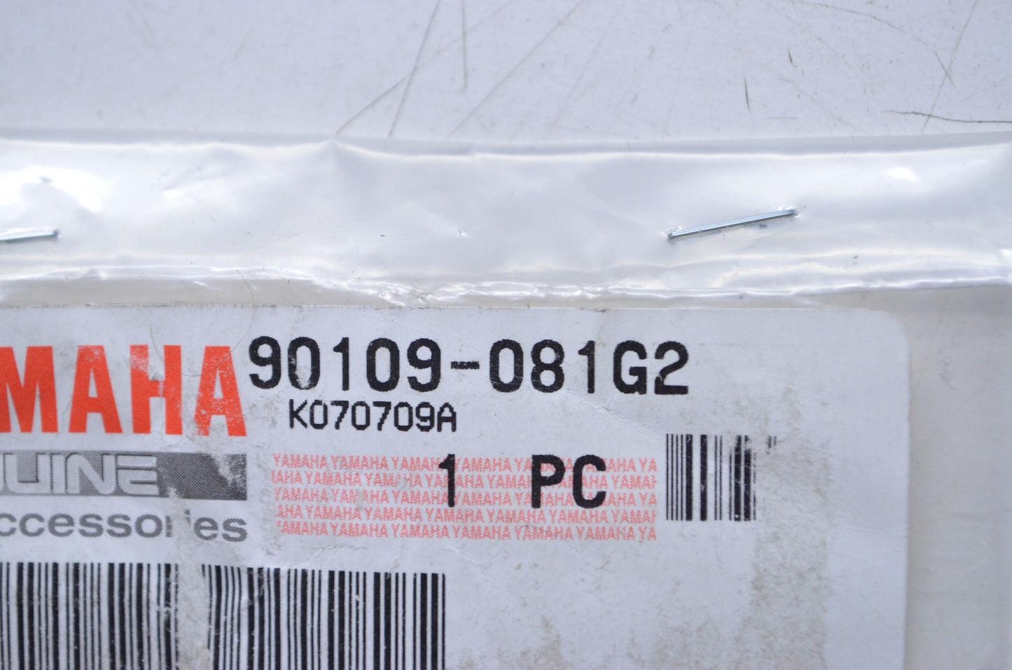 OEM Yamaha 90109-081G2-00 Bolt NOS