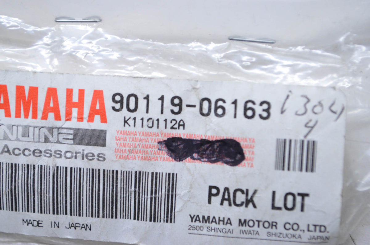 OEM Yamaha 90119-06163-00 Bolt w/ Hole Qty 4 NOS