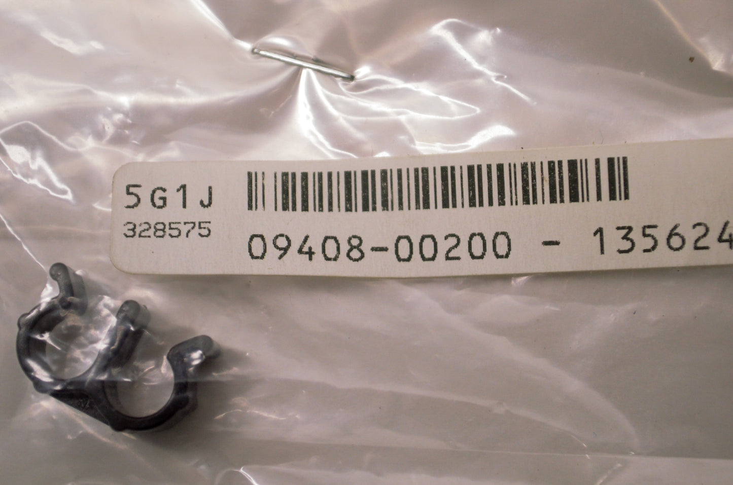 OEM Suzuki 09408-00200 Clip NOS