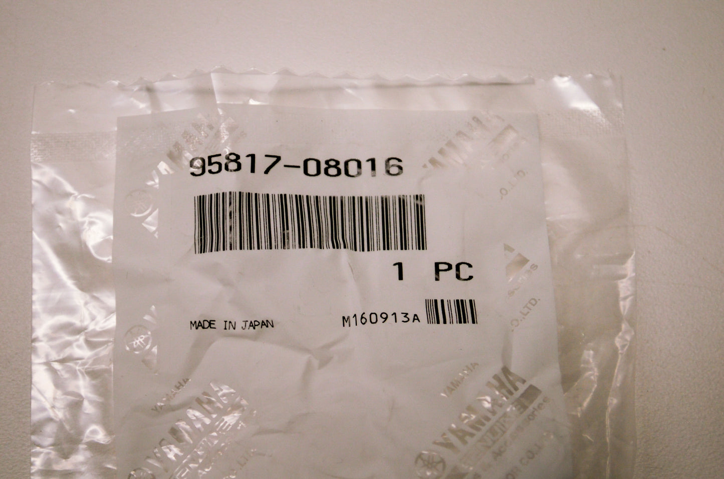 OEM Yamaha 95817-08016-00 Flange Bolt (JN5) NOS