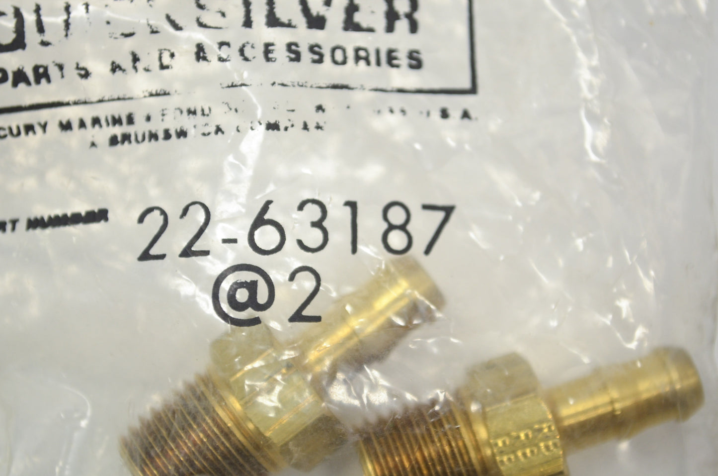 OEM Mercury 22-63187 Fuel Fitting Racing Sterndrive Qty 2 NOS