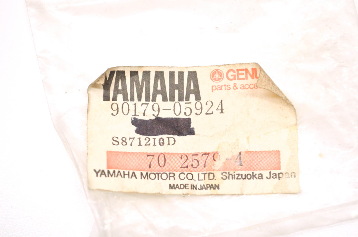 OEM Yamaha 90179-05924-00 Gunwale Nut NOS