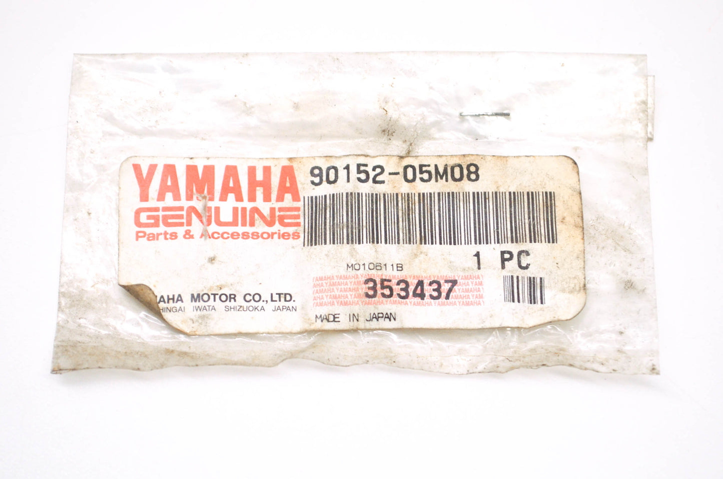 New OEM Yamaha 90152-05M08-00 Countersunk Screw NOS