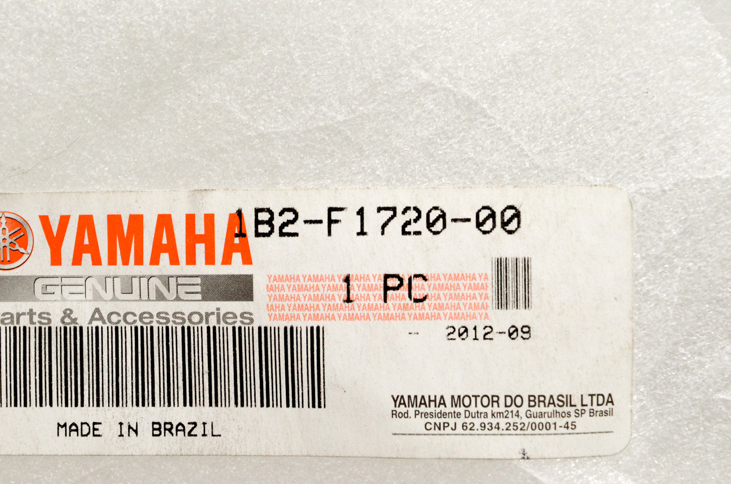OEM Yamaha 1B2-F1720-00-00 Side Cover Assembly 2