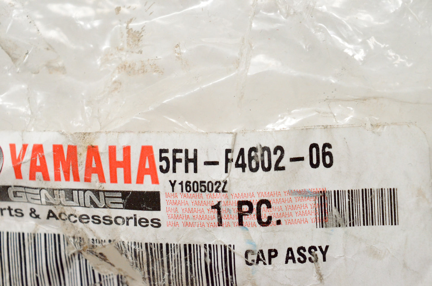 New OEM Yamaha 5FH-F4602-06-00 Cap Assembly NOS