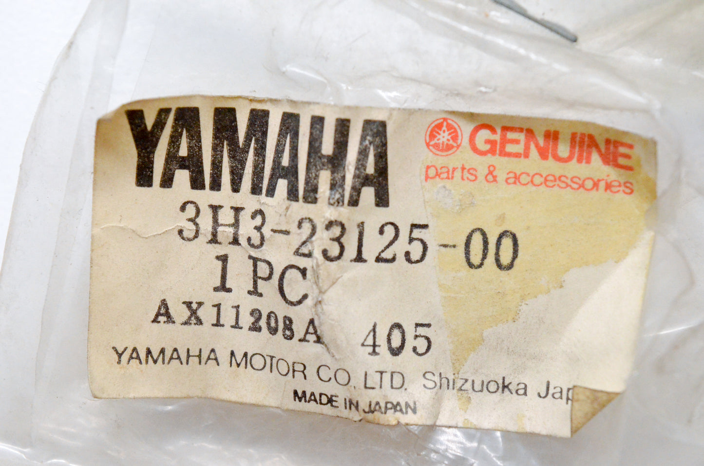 OEM Yamaha 3H3-23125-00-00 Metal Slide 1 NOS