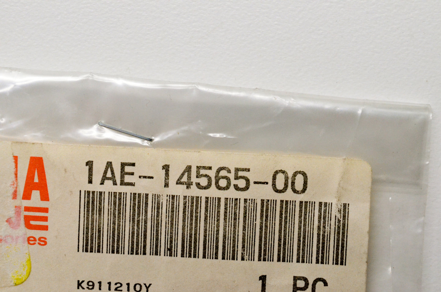 OEM Yamaha 1AE-14565-00-00 Screw