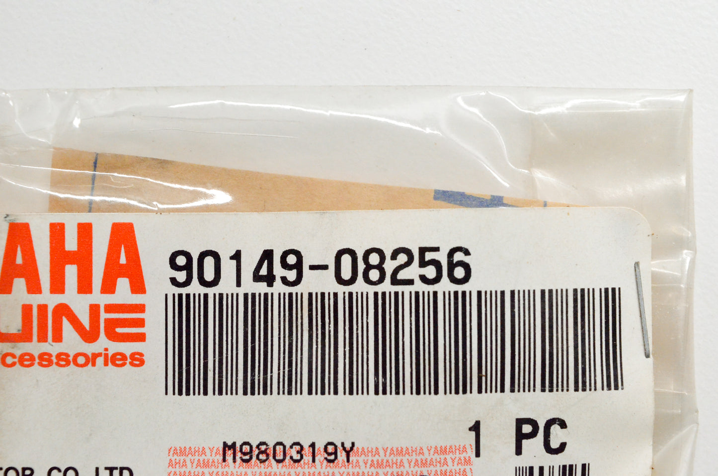 OEM Yamaha 90149-08256-00 Screw NOS