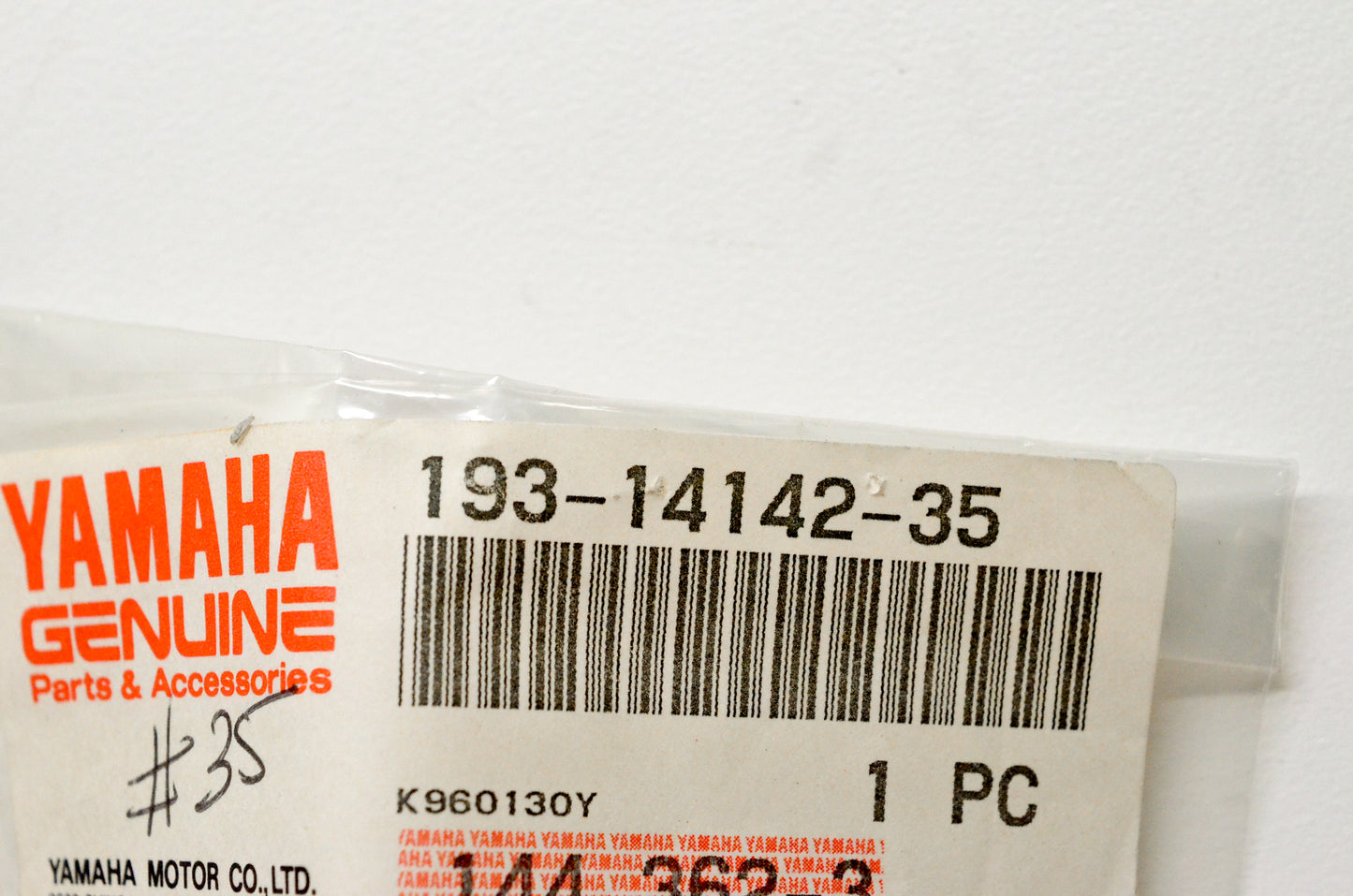 OEM Yamaha 193-14142-35-00 Pilot Jet #35 NOS