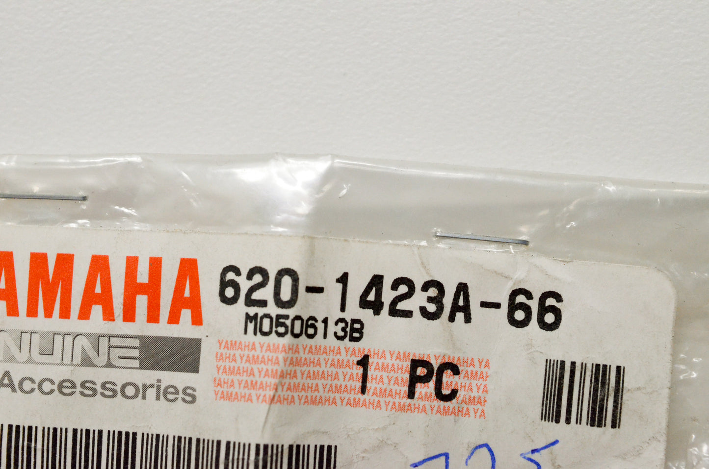 OEM Yamaha 620-1423A-66-00 Main Jet (#77.5) NOS