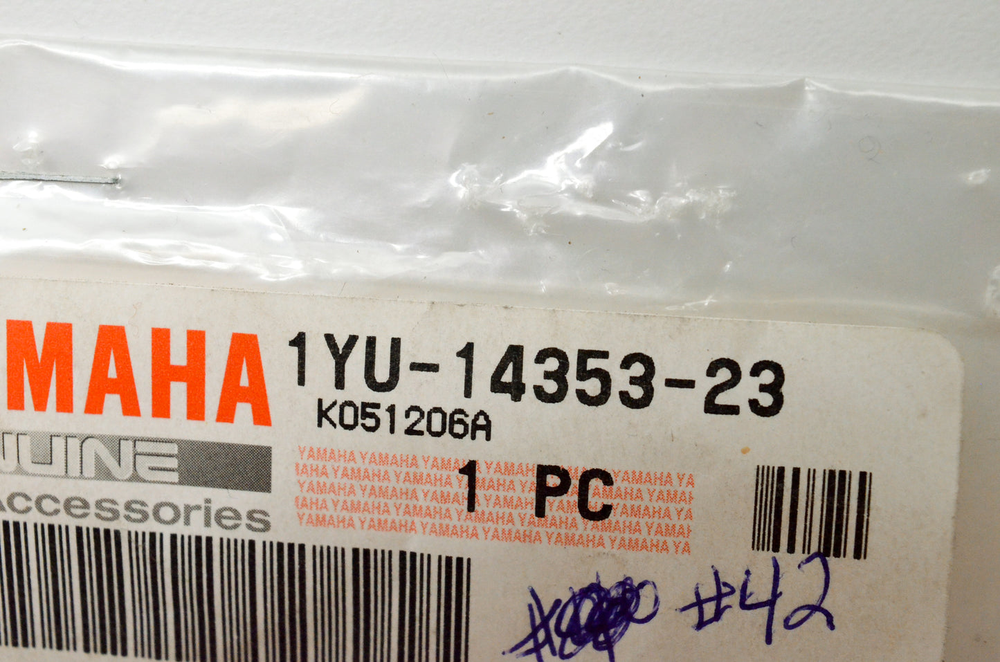 New OEM Yamaha 1YU-14353-23-00 Pilot Jet #46 NOS