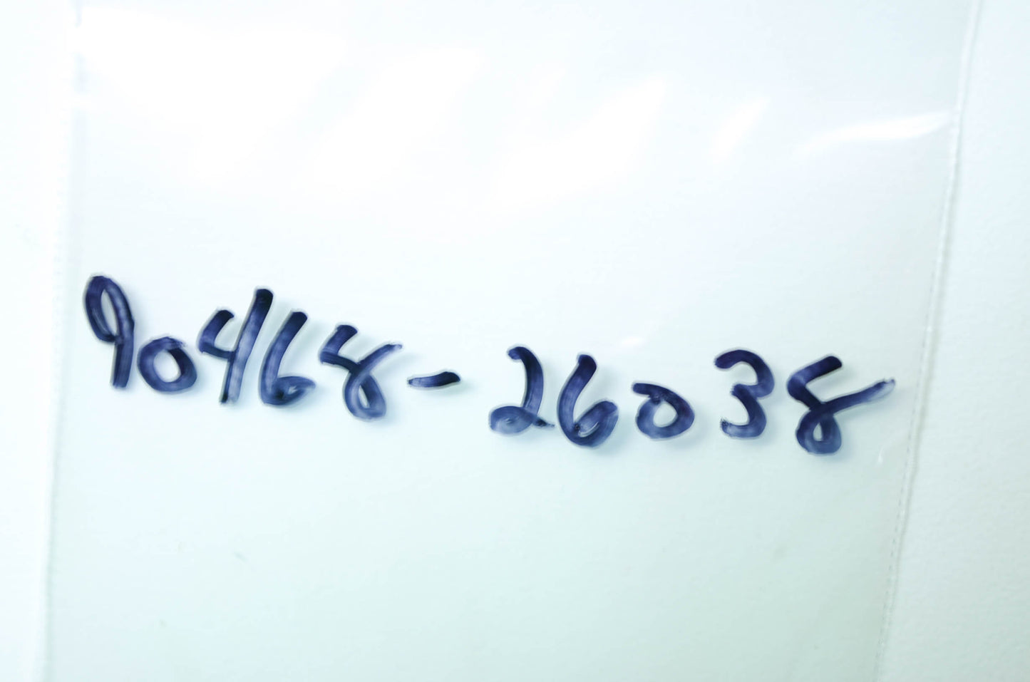 OEM Yamaha 90468-26038-00 Clip