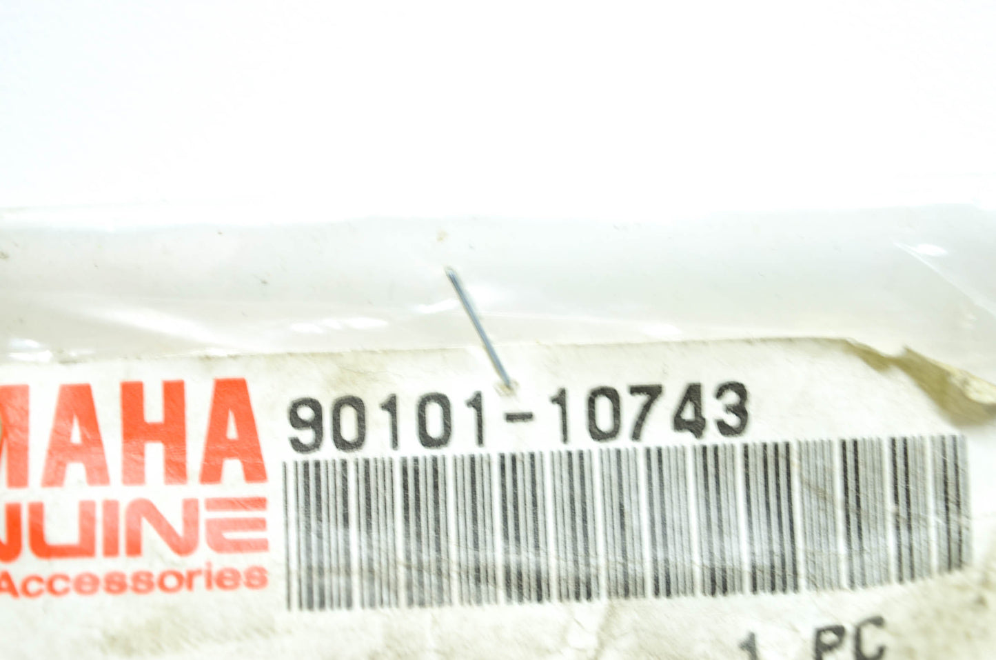 OEM Yamaha 90101-10743-00 Bolt NOS