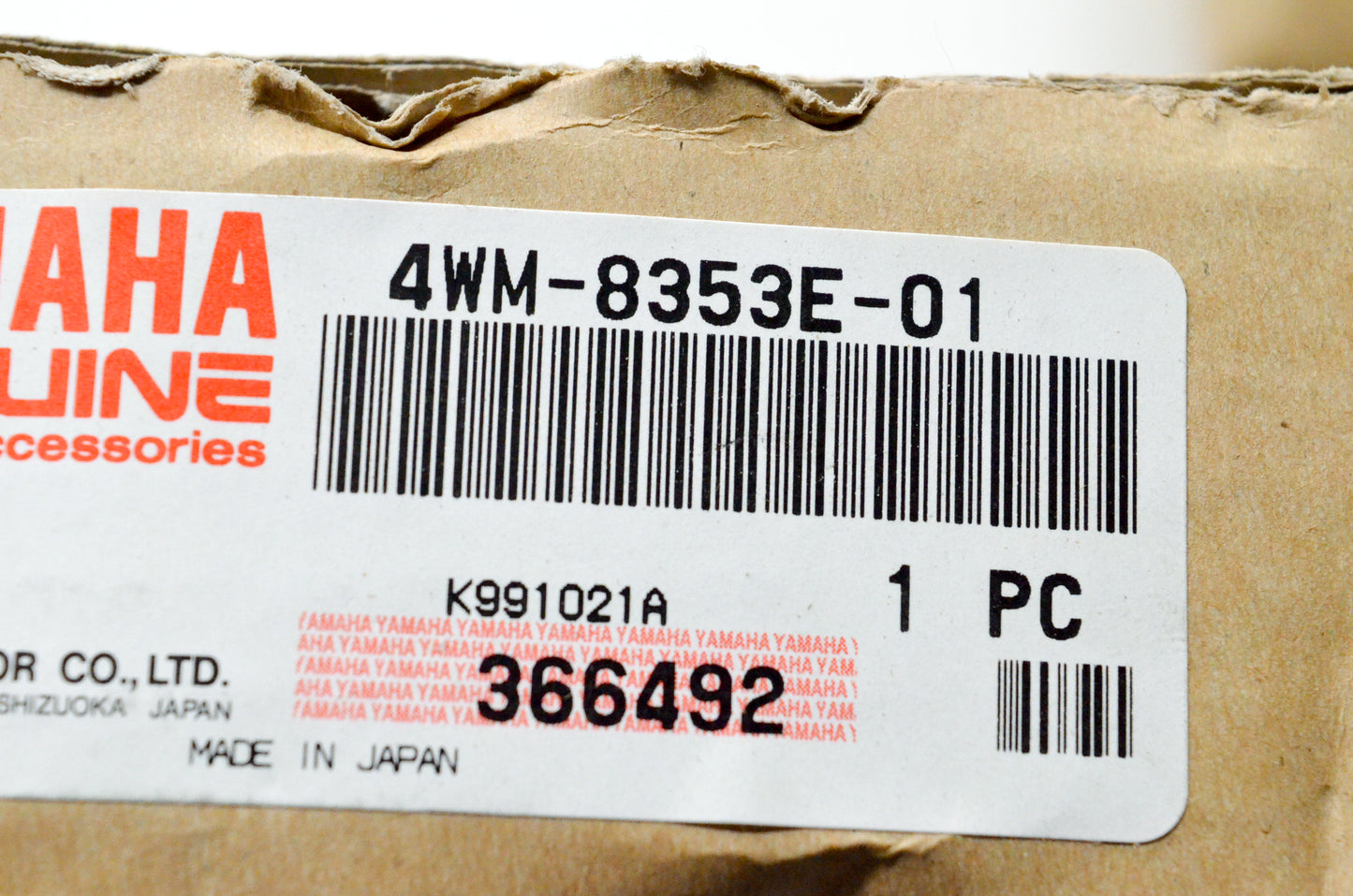 OEM Yamaha 4WM-8353E-01-00 Upper Meter Case NOS