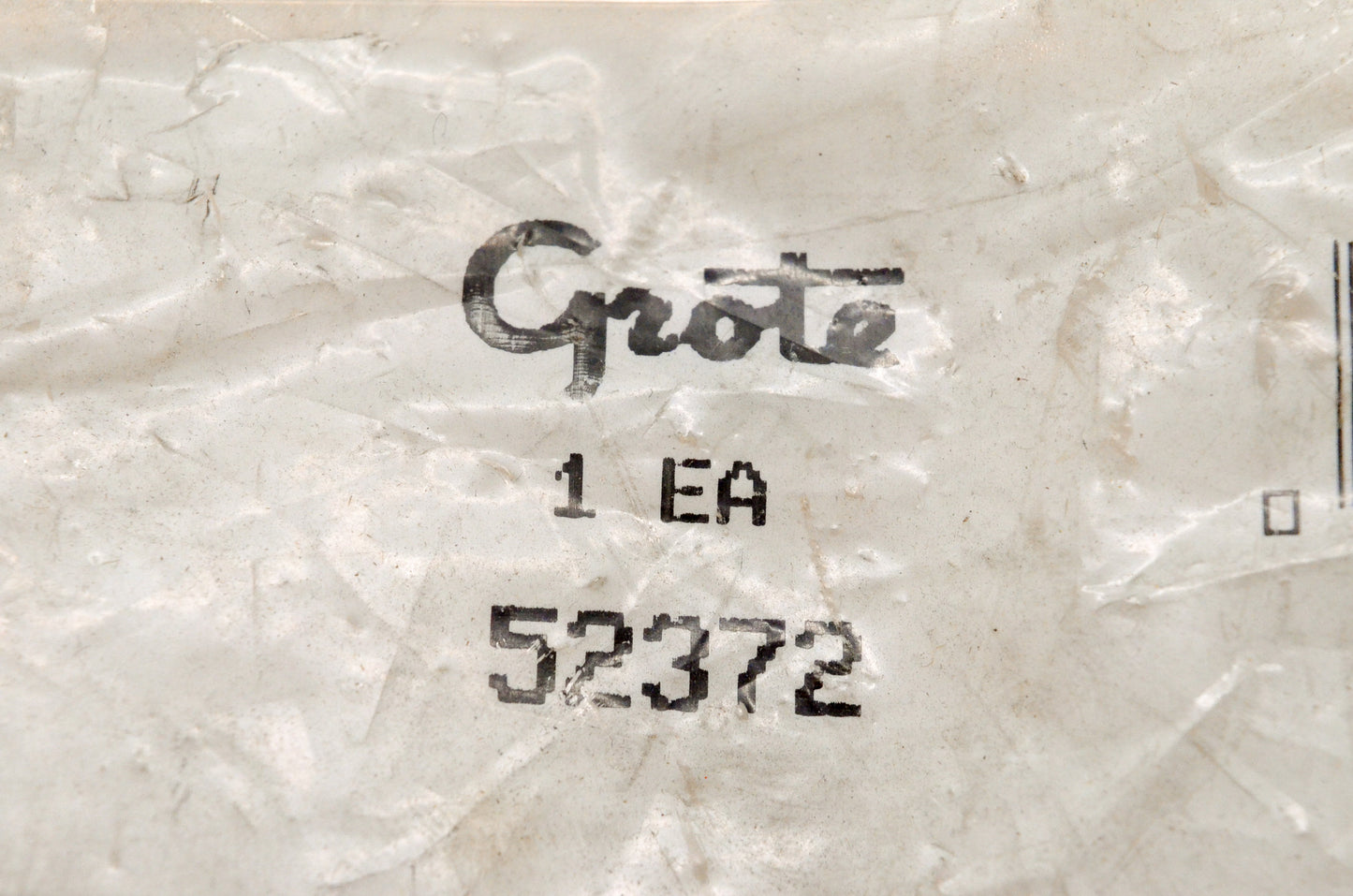 Grote 52372 RH Rectangular Tail Light NOS