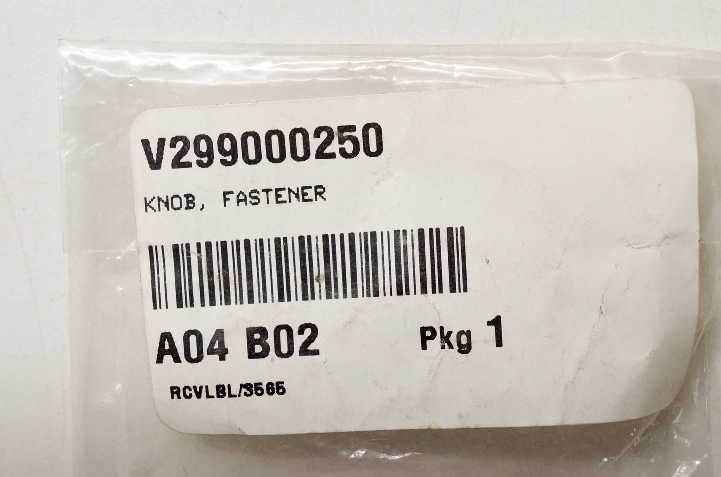 OEM Echo V299000250 Fastener Knob NOS