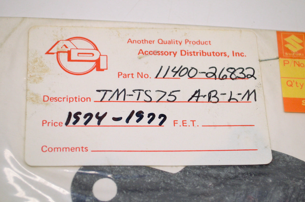 OEM Suzuki 11400-26832 Gasket Set NOS