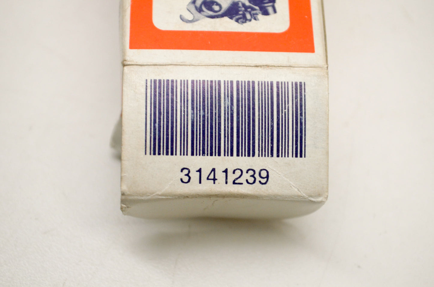 M.G.W. 3141239, B 013 Contact Point NOS