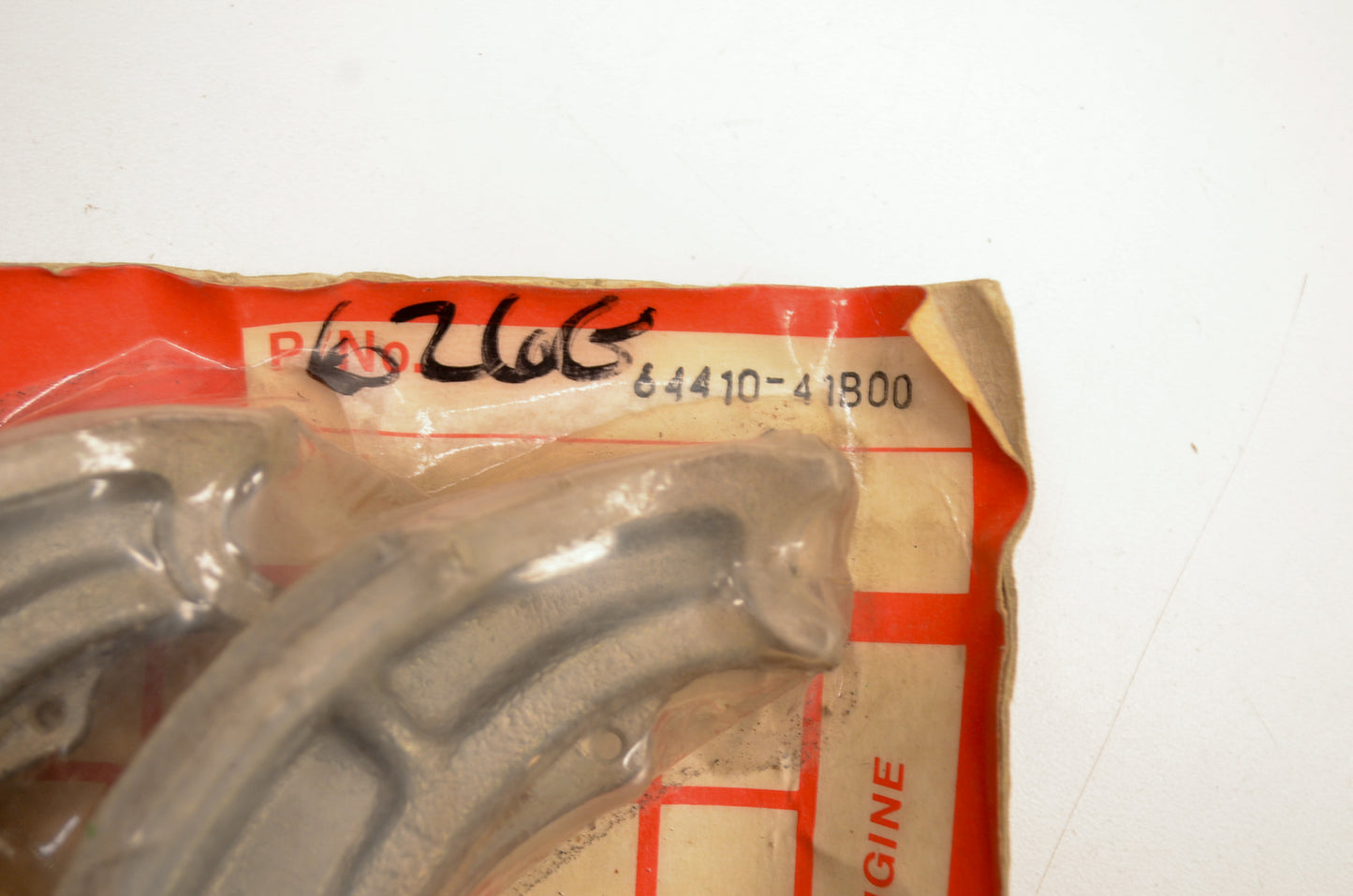 OEM SUZUKI 64410-41B00 Brake Shoes Set NOS