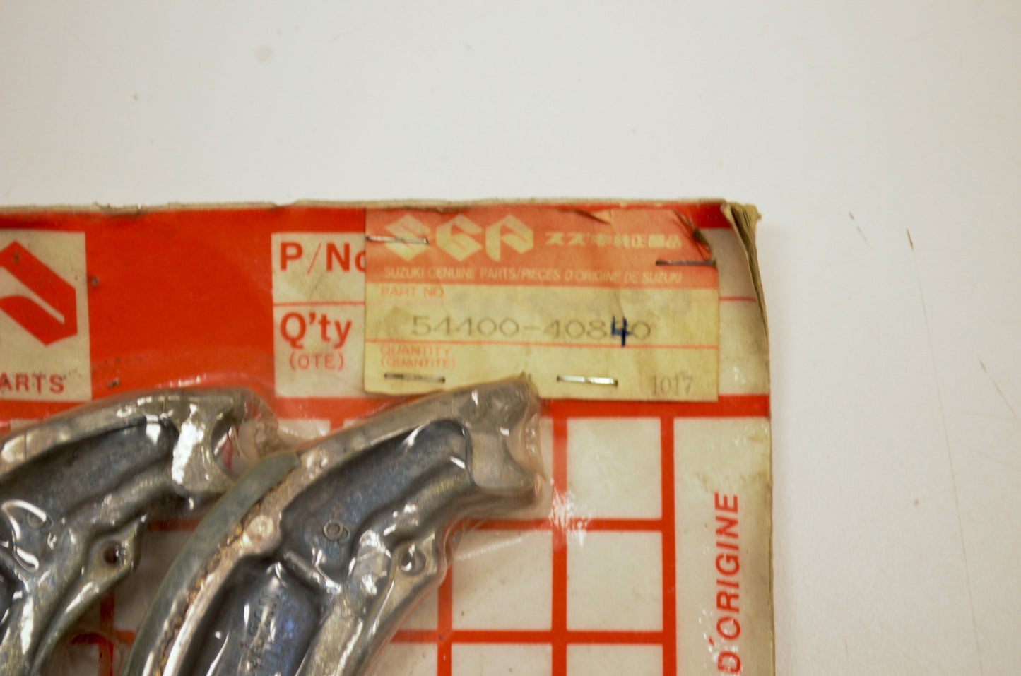 OEM SUZUKI 54400-40840 Brake Shoe Set NOS