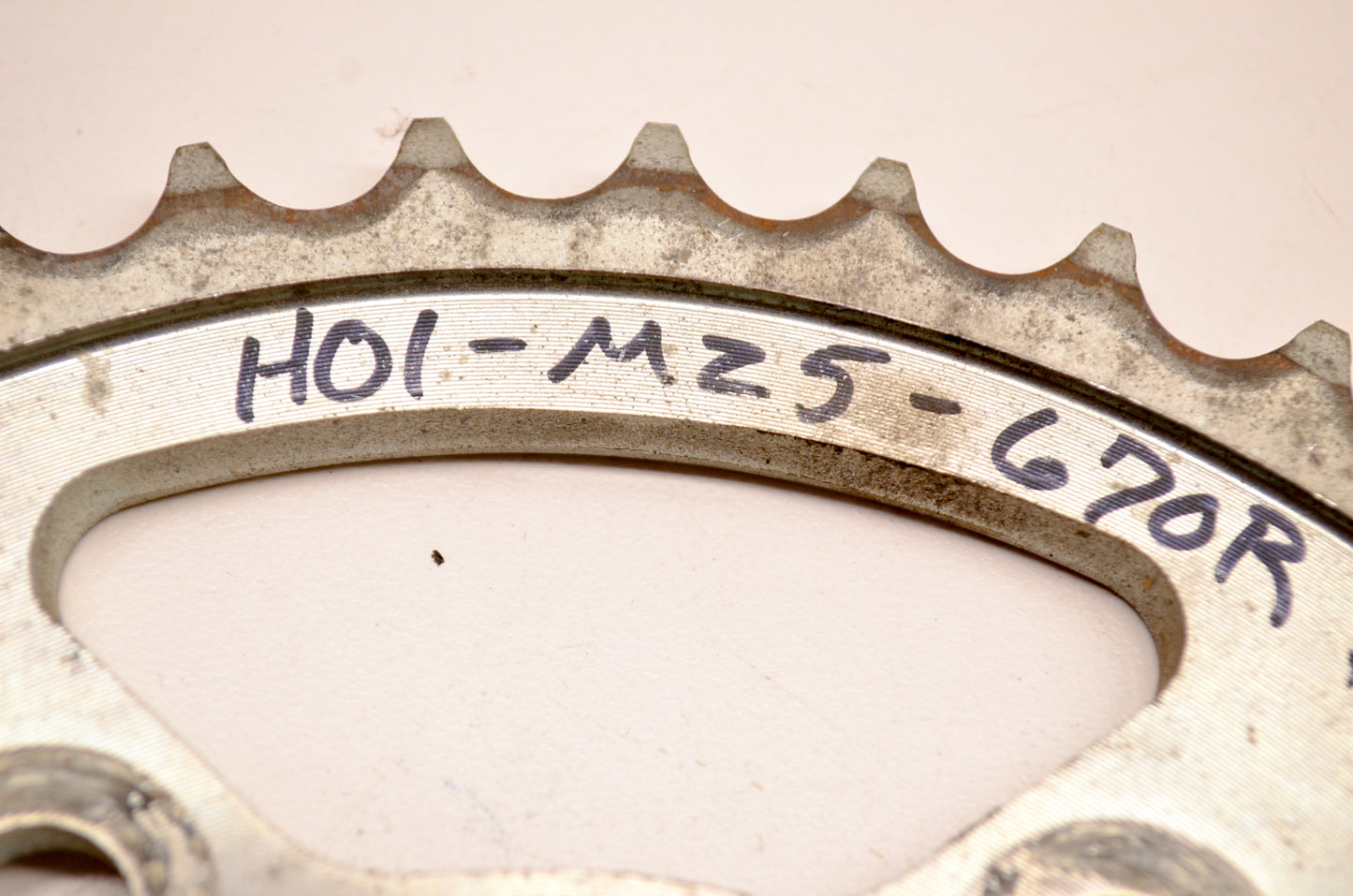 Sunstar H01-MZ5-670R Sprocket