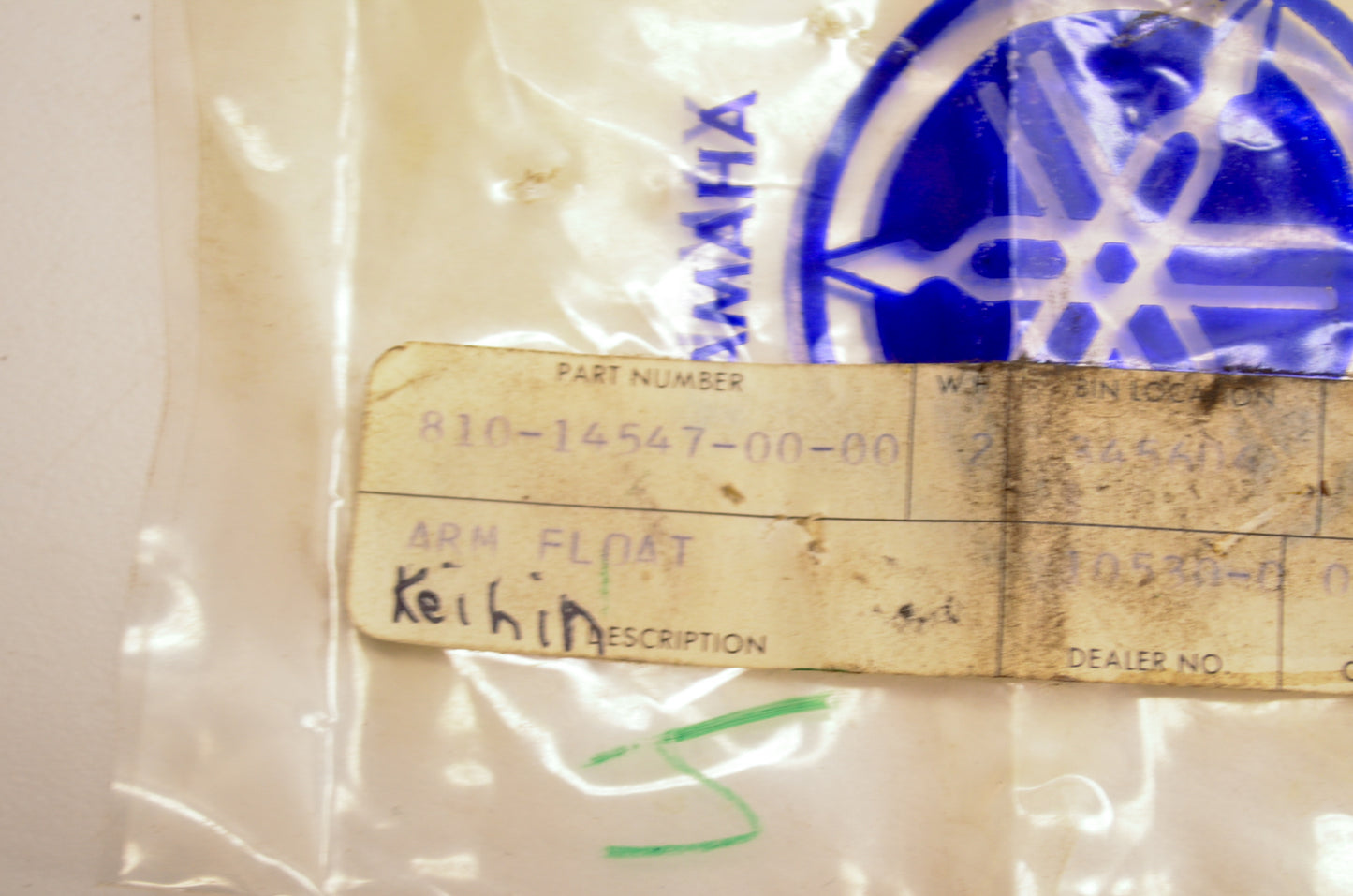 OEM Yamaha 810-14547-00-00 Float Arm NOS