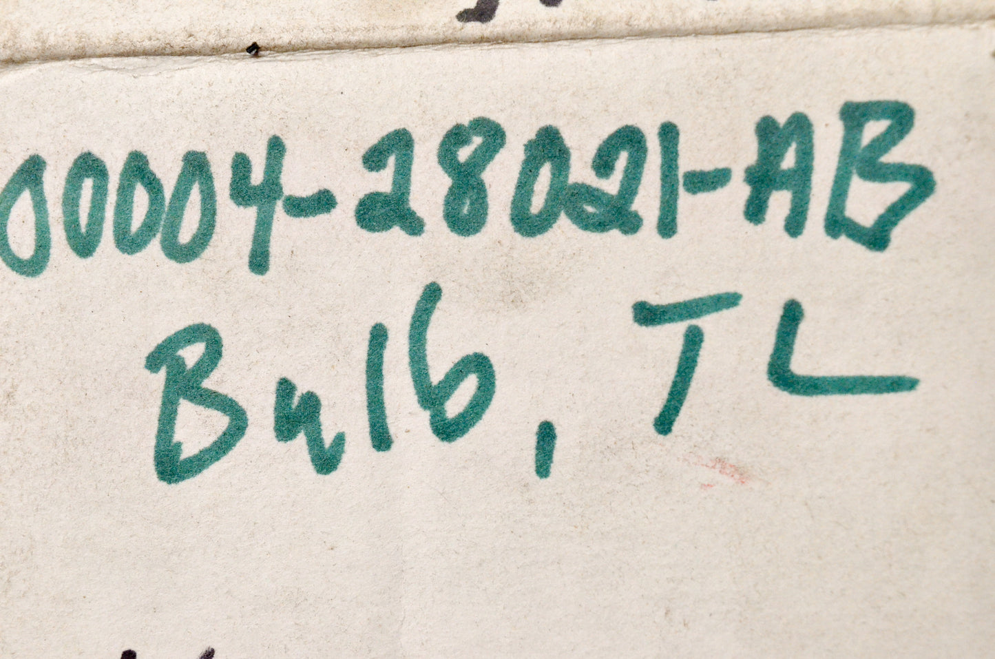 Kasea 00004-28021-AB Tail Lamp Bulb NOS