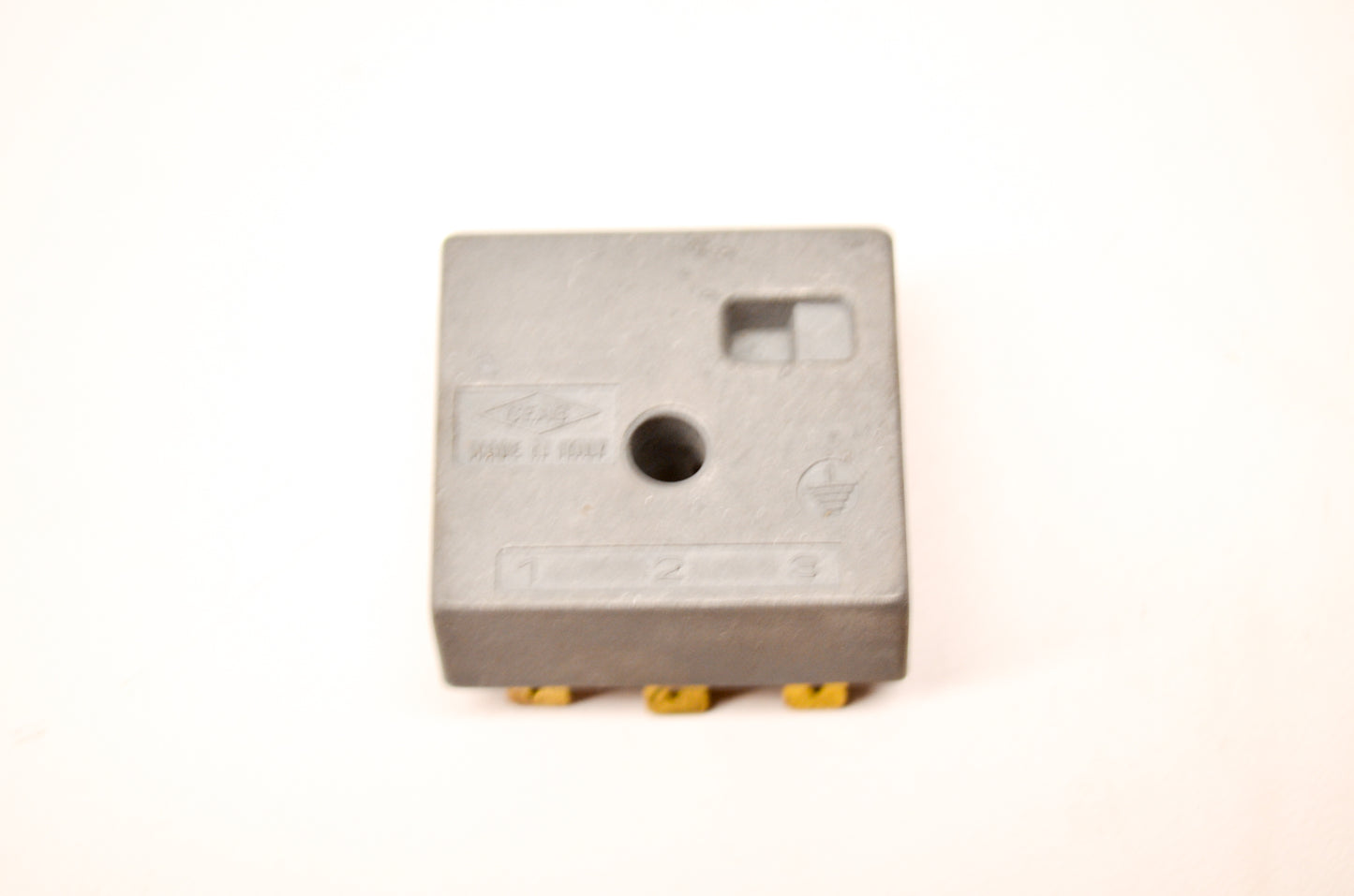 Ceab RT-507 Regulator NOS