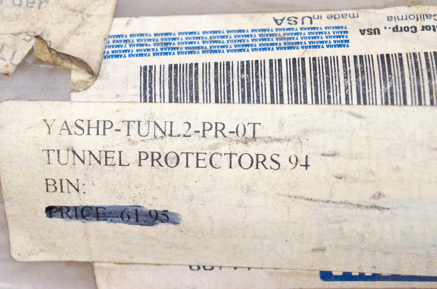 New OEM Yamaha SHP-TUNL2-PR-0T Tunnel Protector Kit NOS