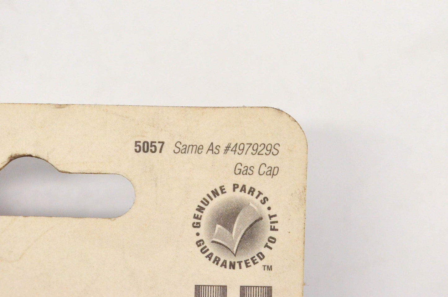 New OEM Briggs & Stratton 5057, 497929S Gas Cap NOS
