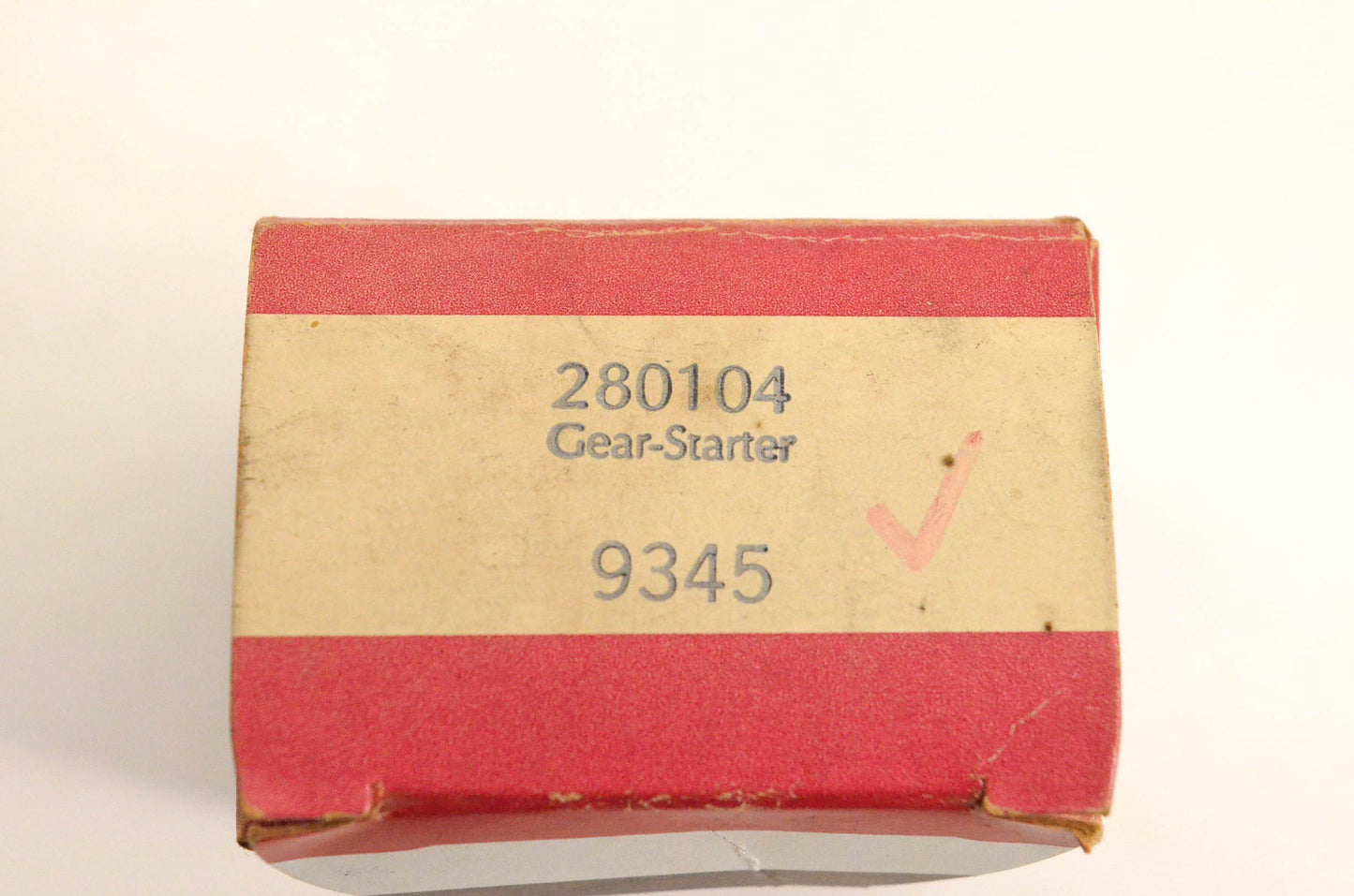New OEM Briggs & Stratton 280104 Starter Gear NOS