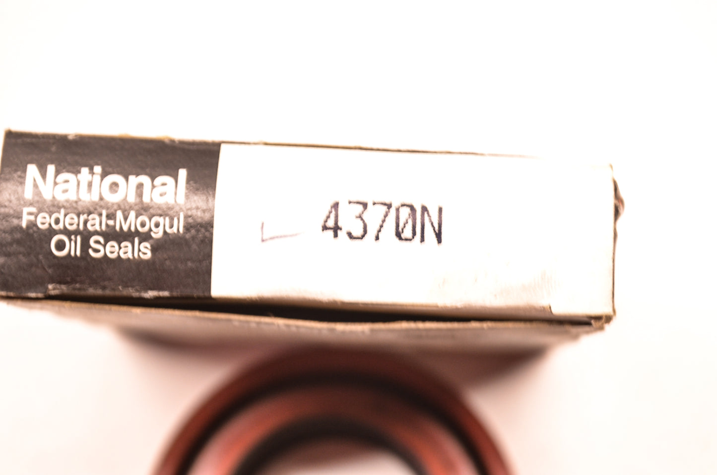 Federal Mogul 4370N Seal NOS