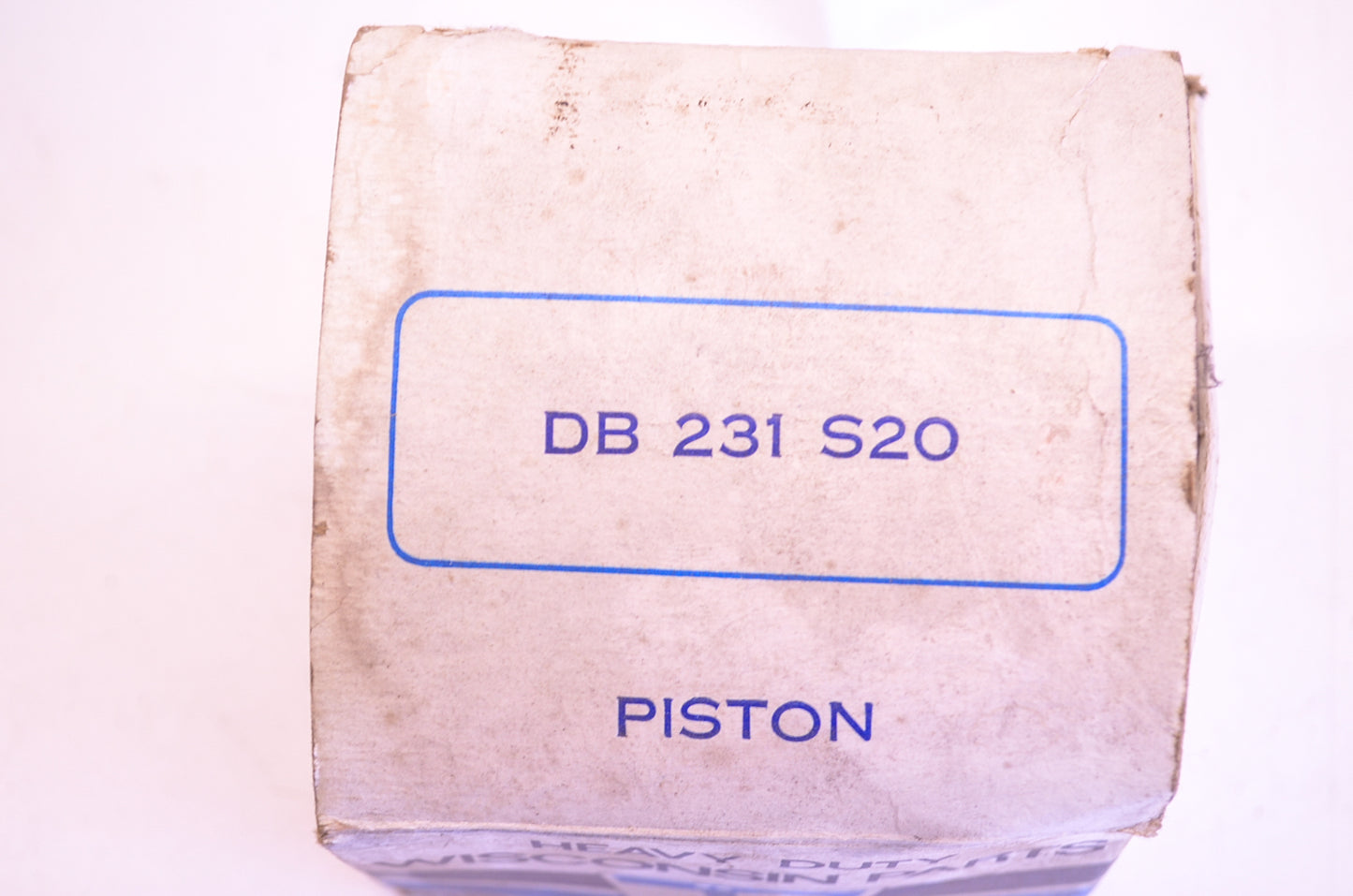 Wisconsin DB-231-S20 Piston NOS