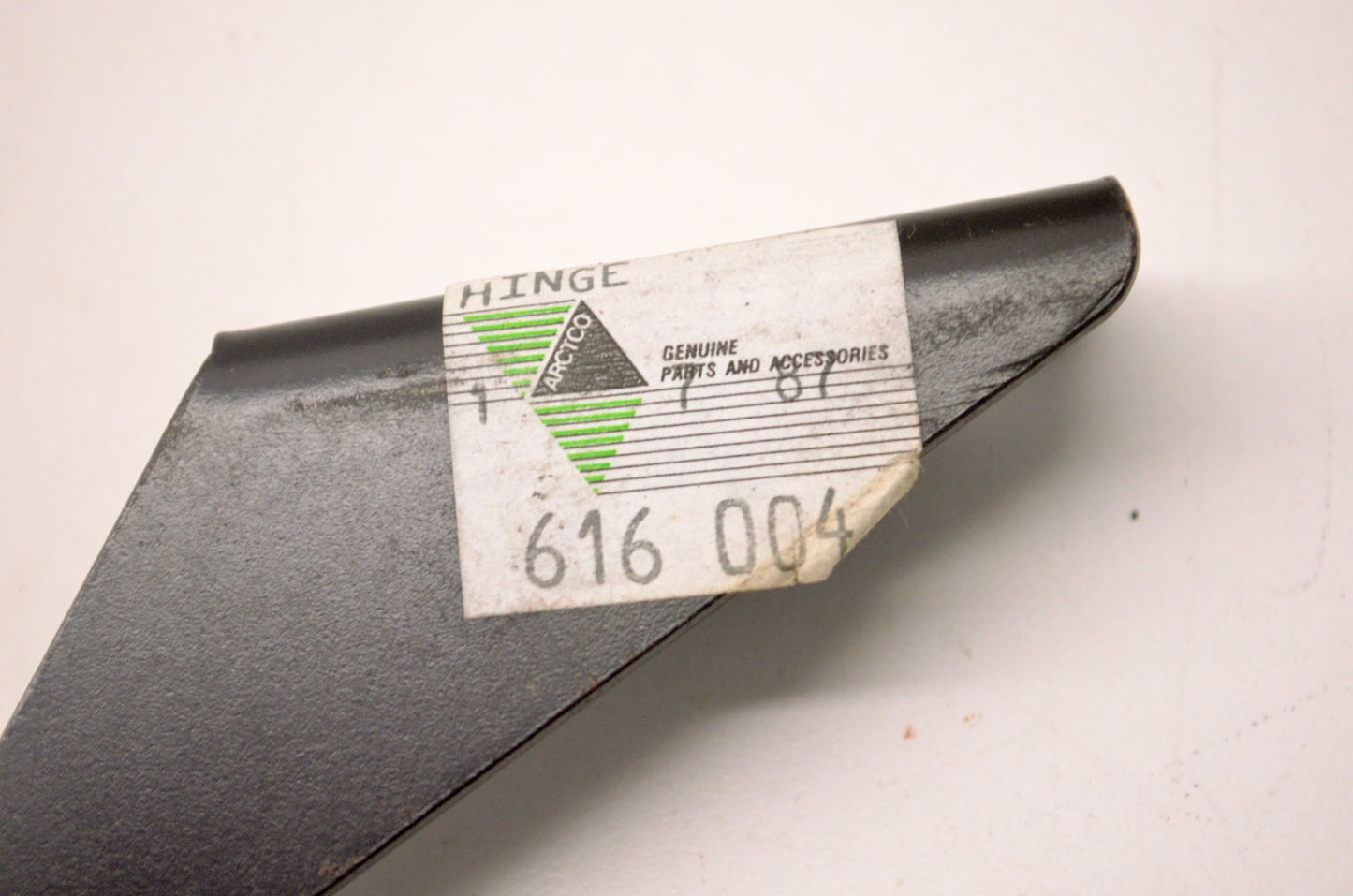 OEM Arctic Cat 0616-004 Hinge Bracket Right NOS
