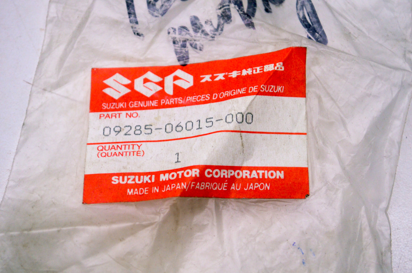 OEM Suzuki 09285-06015 Oil Seal NOS