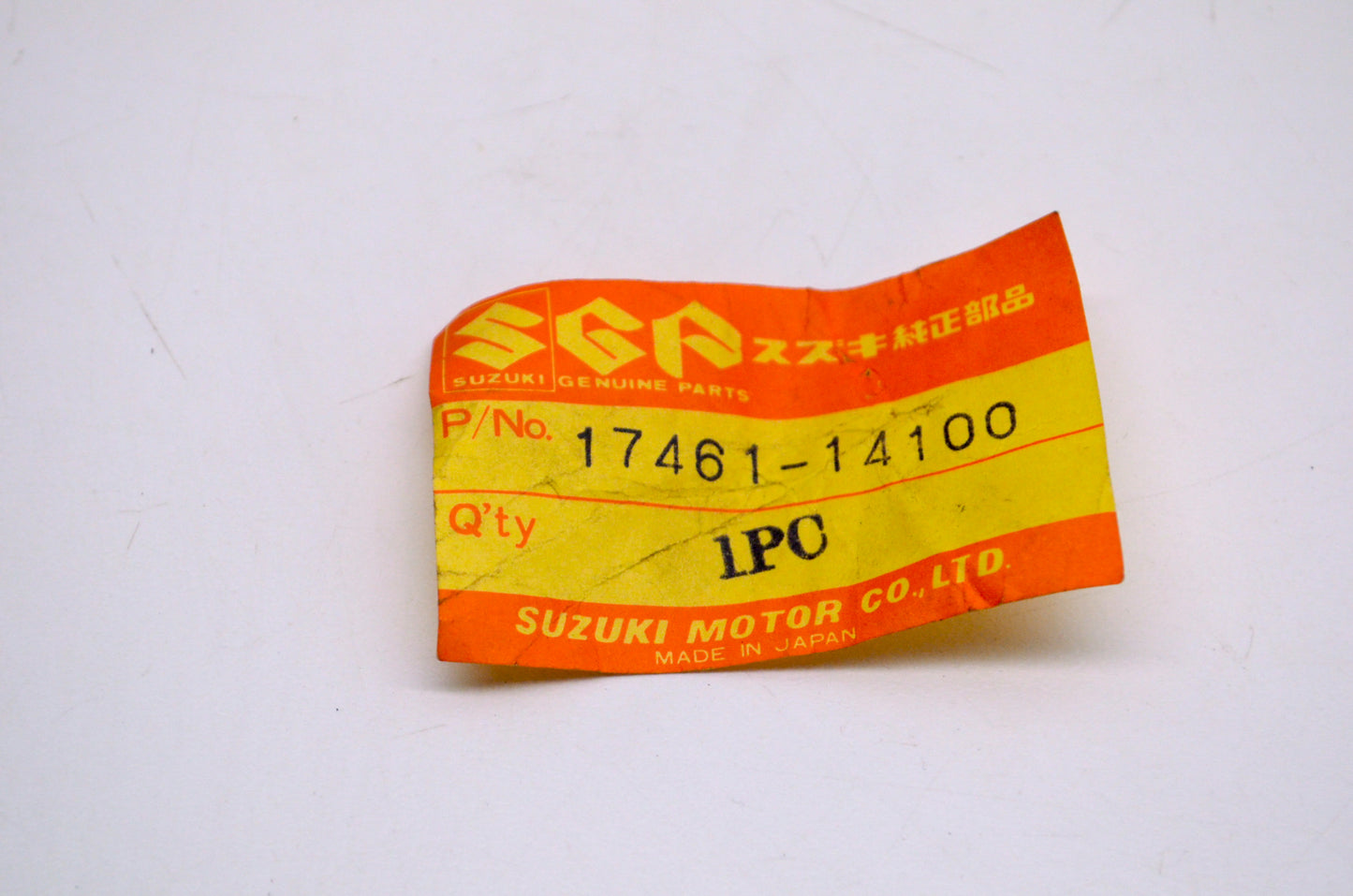 OEM Suzuki 17461-14100 Water Pump Shaft NOS