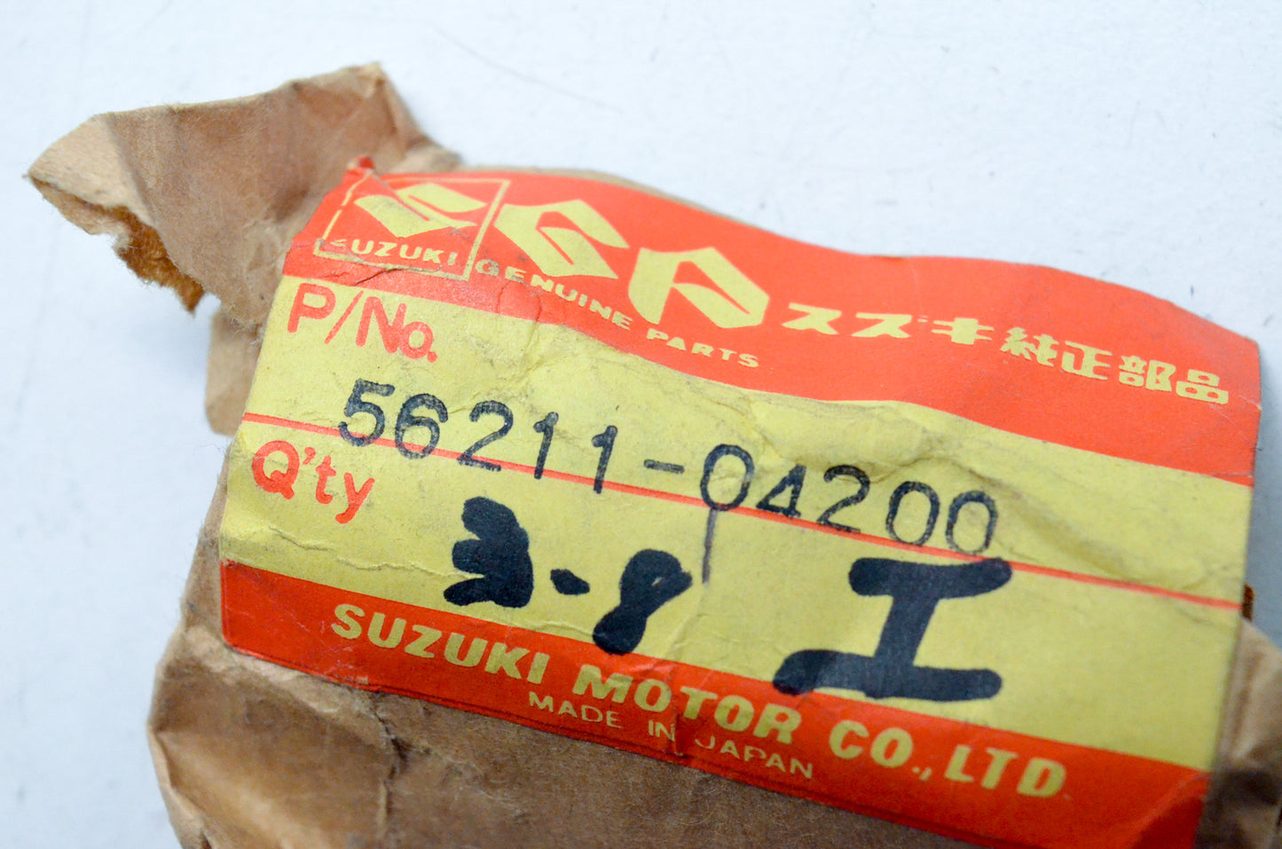 OEM Suzuki 56211-04200 Handlebar Clamp NOS
