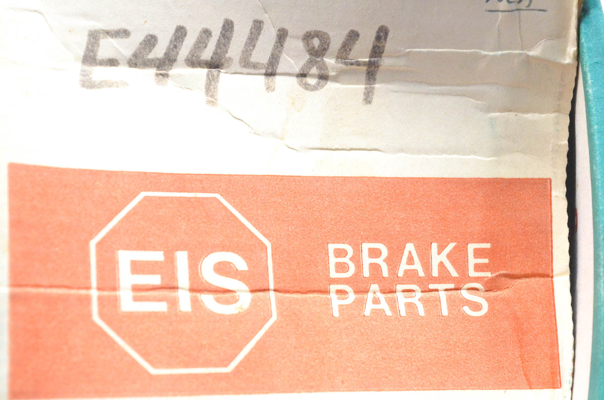 EIS E44484 Master Brake Cylinder Assembly NOS