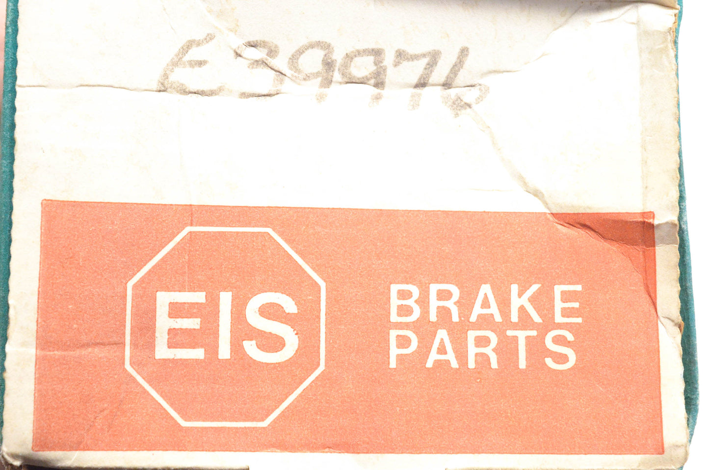 EIS E39976 Master Brake Cylinder Assembly NOS