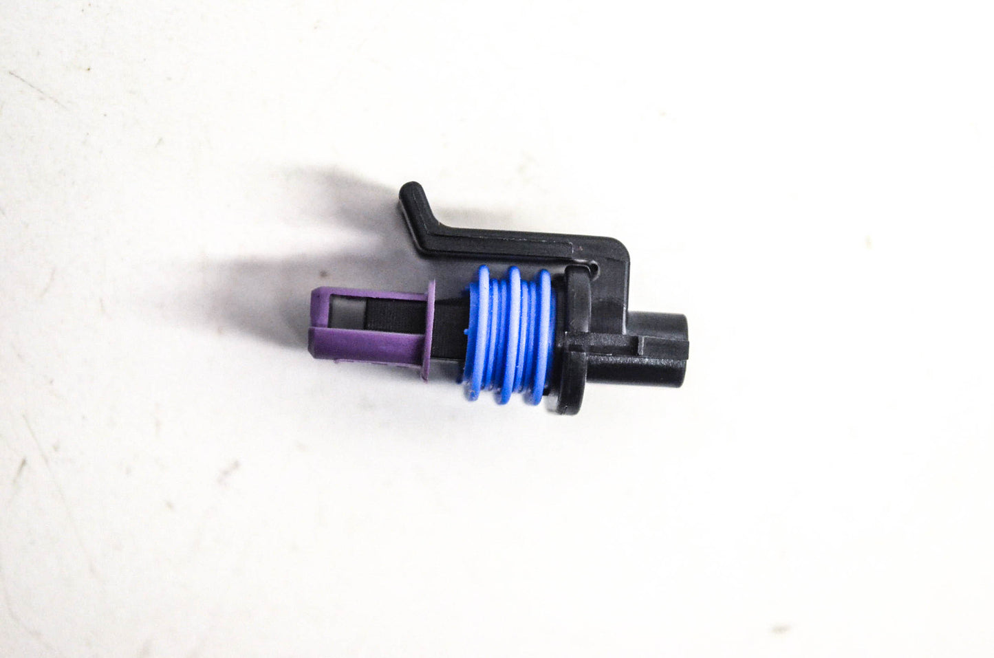 Aftermarket 278002387 Three Circuit Female Terminal Housing NOS