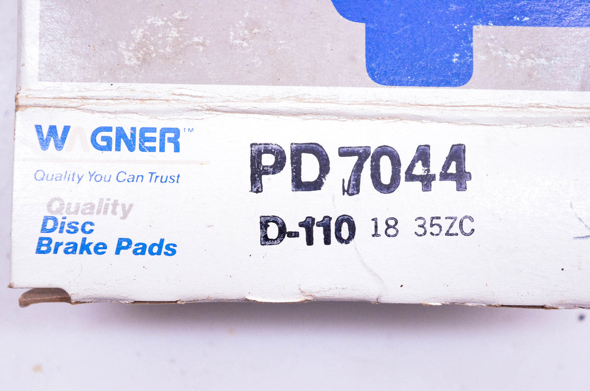 Wagner PD7044 D-110 Disc Brake Pad Kit NOS