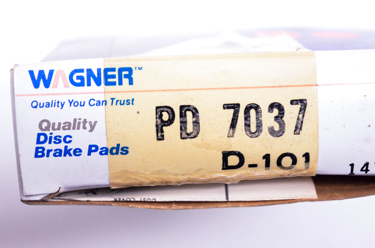 Wagner PD7037 D-101 Disc Brake Pad Kit NOS