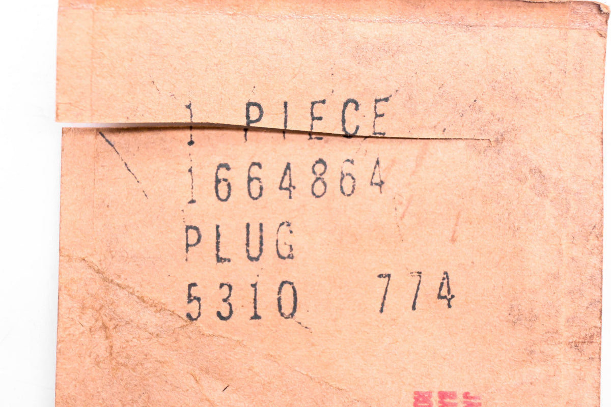 Mopar 1664864 Plug NOS