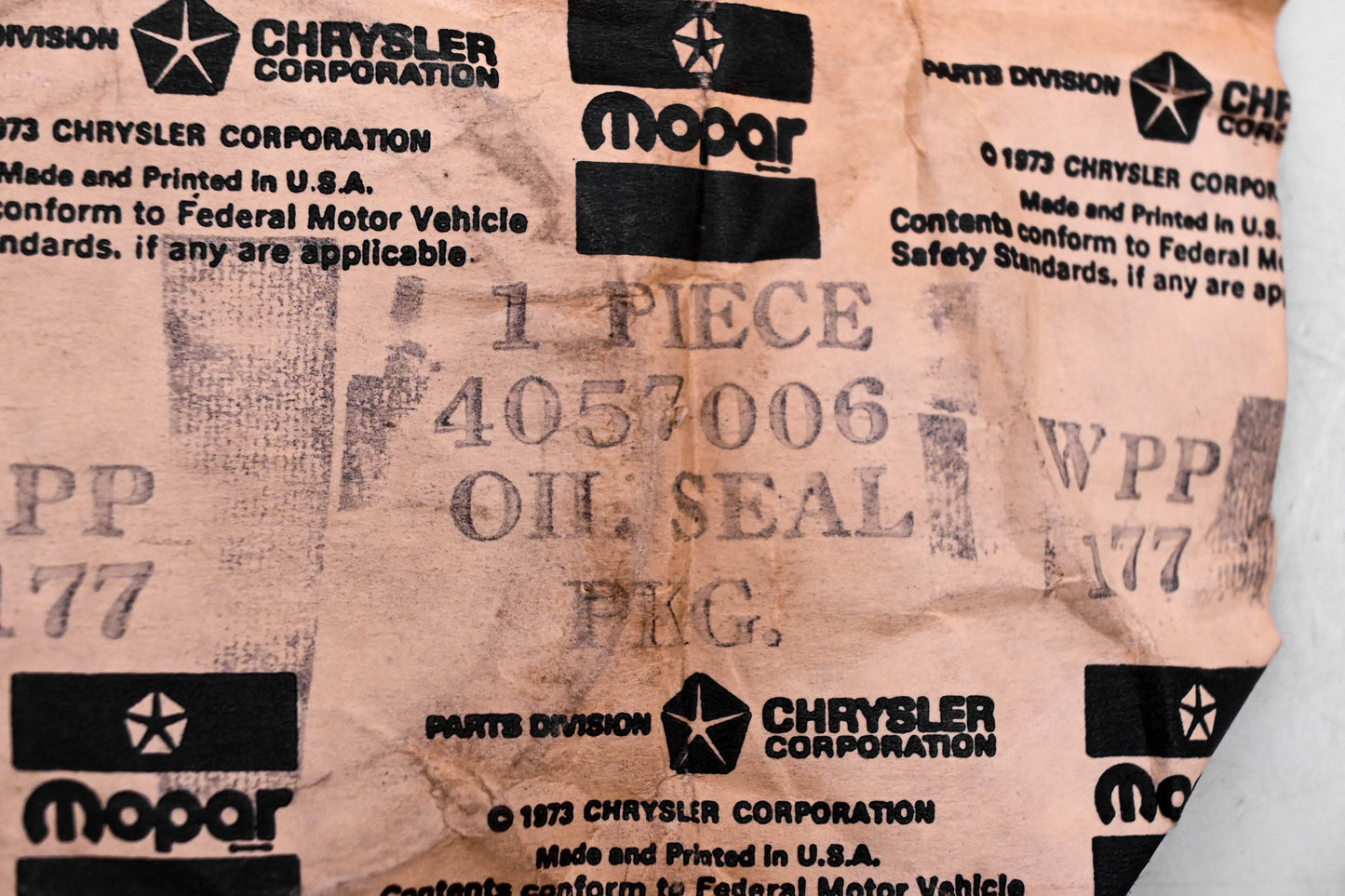 Mopar 4057006 Oil Seal NOS