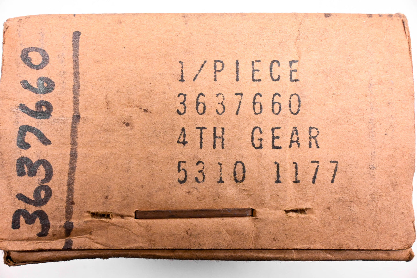 Mopar 3637660 Fourth Drive Gear NOS
