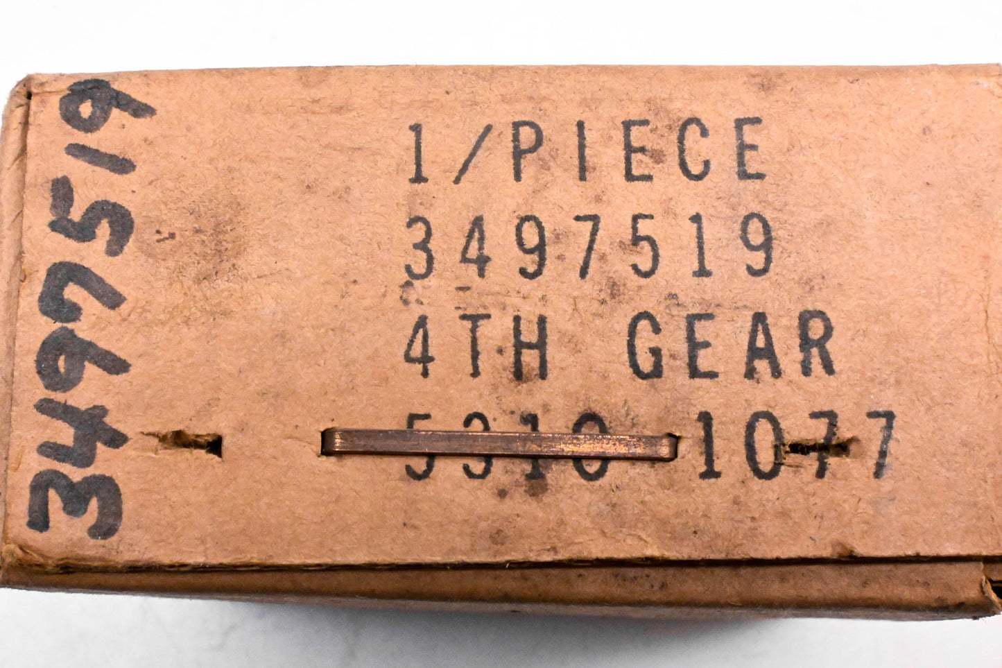 Mopar 3497519 Fourth Drive Gear NOS