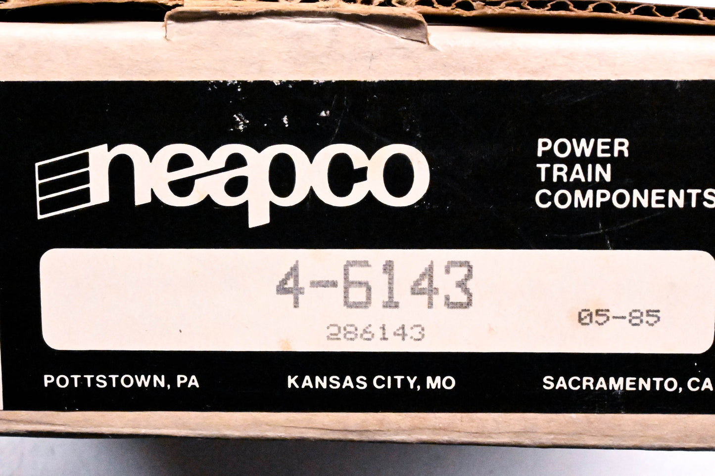 Neapco 4-6143 Universal Joint Kit NOS