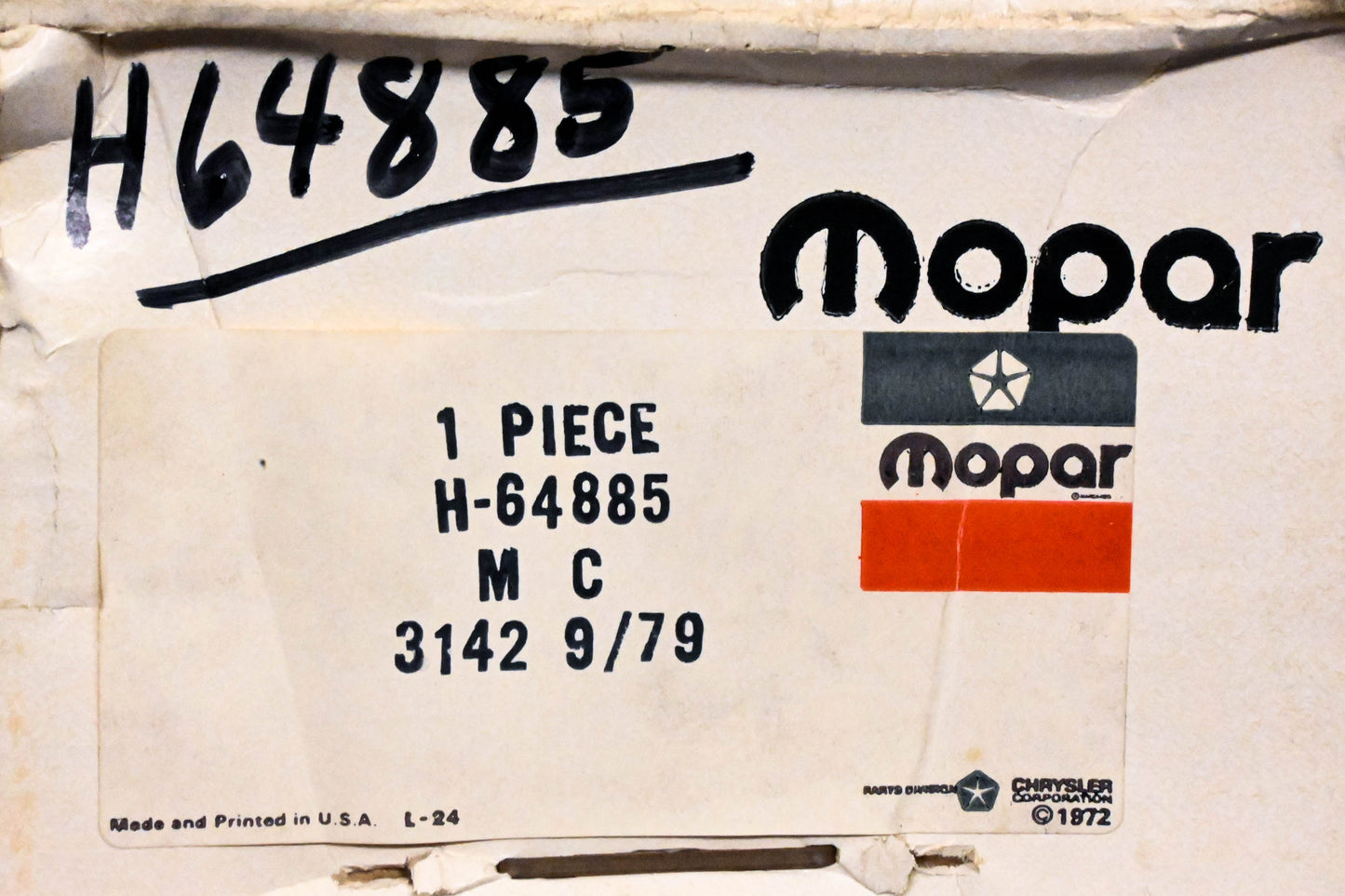Mopar H64885, H-64885 Master Cylinder Assembly NOS