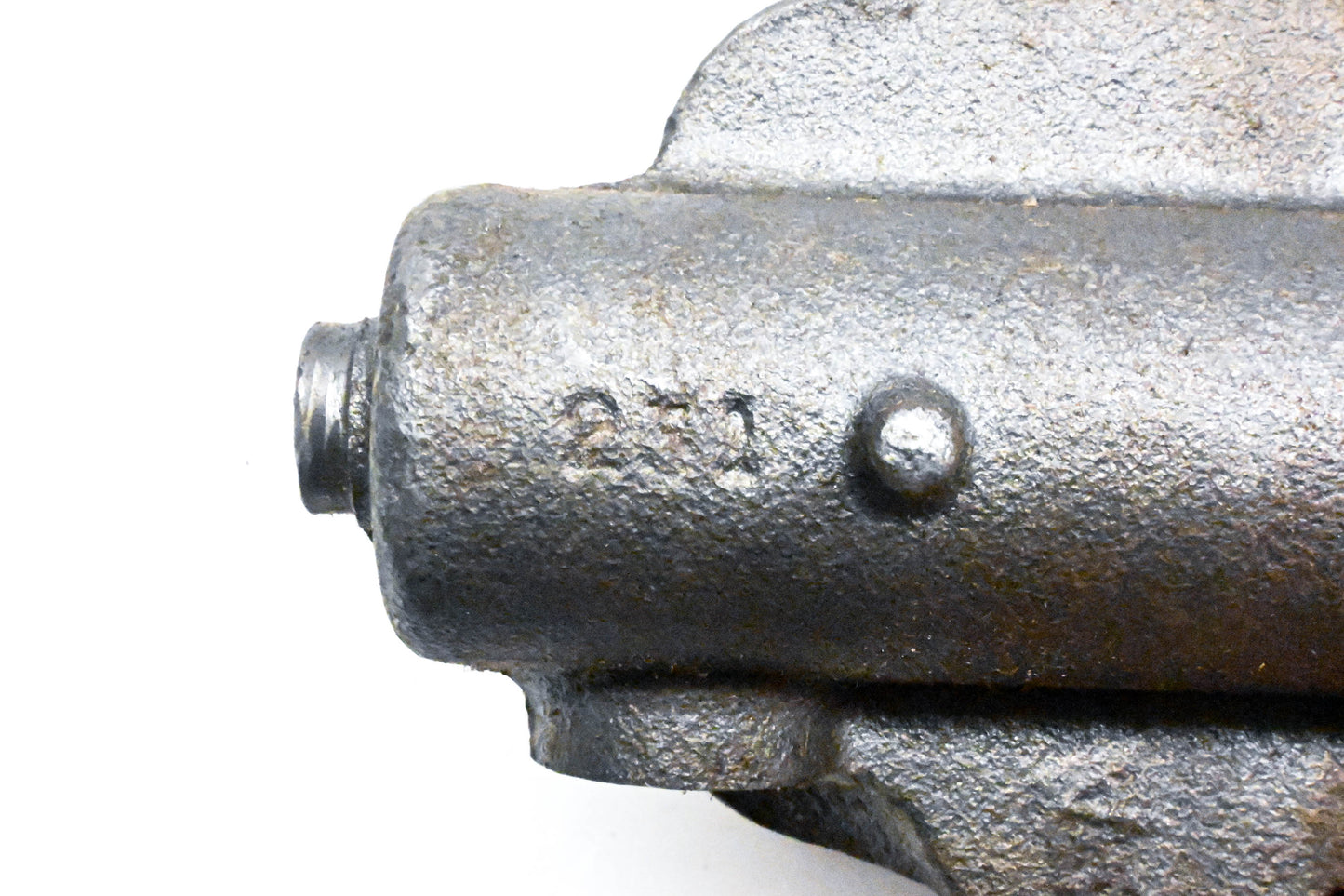 EIS 231 Master Cylinder Assembly NOS